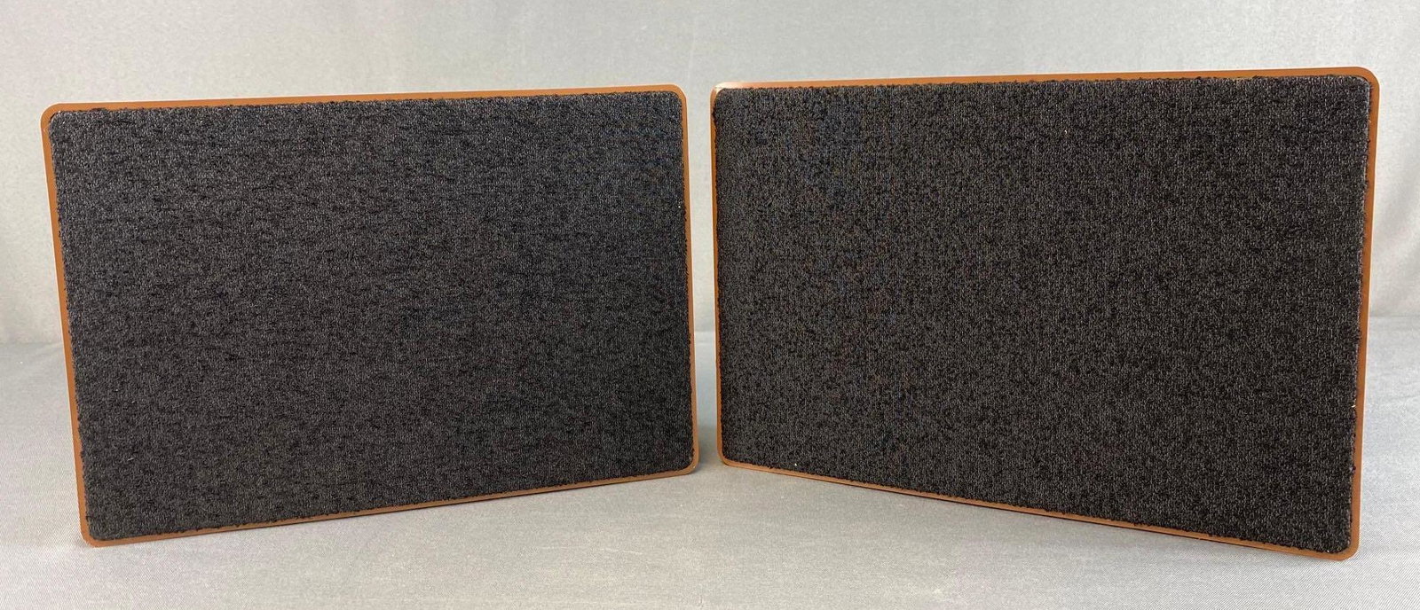 Group of 2 Grundig HiFi-Box 203M Speakers (1 of 7)