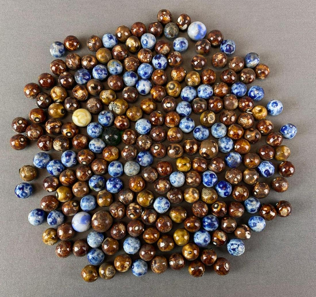 Group of Bennington Agate Marbles (1 of 4)