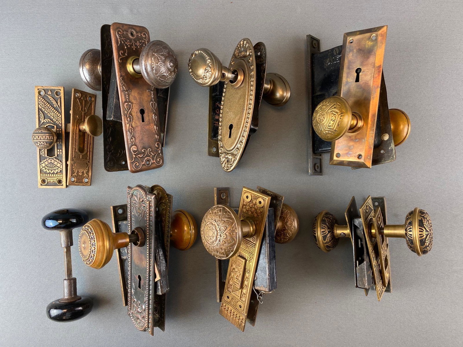 Group of Door Knobs & Locks (1 of 7)