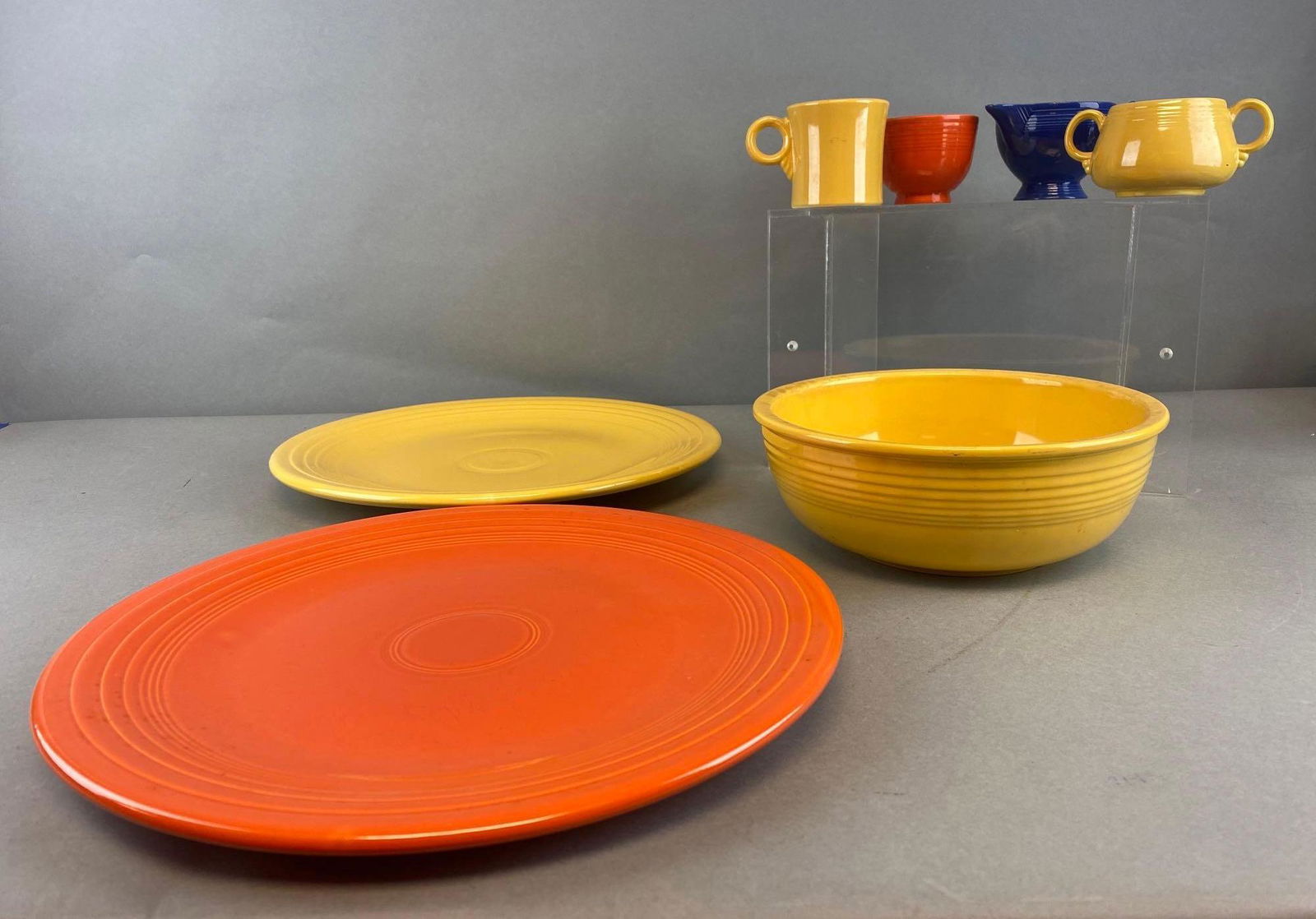 Group of Fiestaware Items (1 of 5)