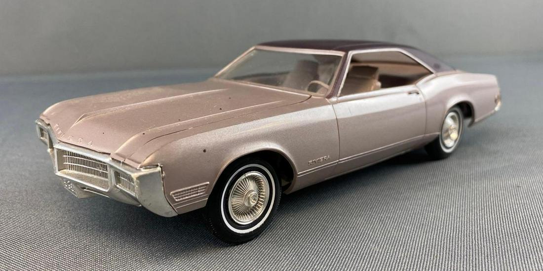 1969 Buick Rivera Dealership Promo Car (1 of 6)