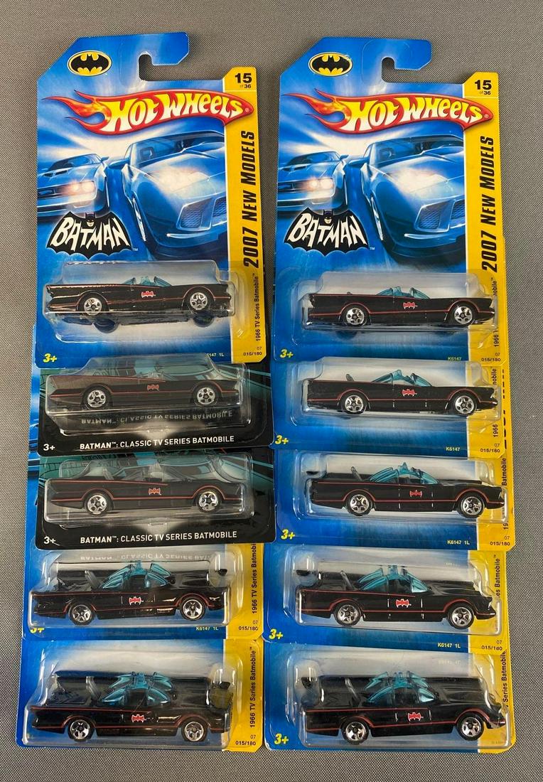 Group of 10 Hot-Wheels Batman Die-Cast Vehicles: 2006. Original packaging.