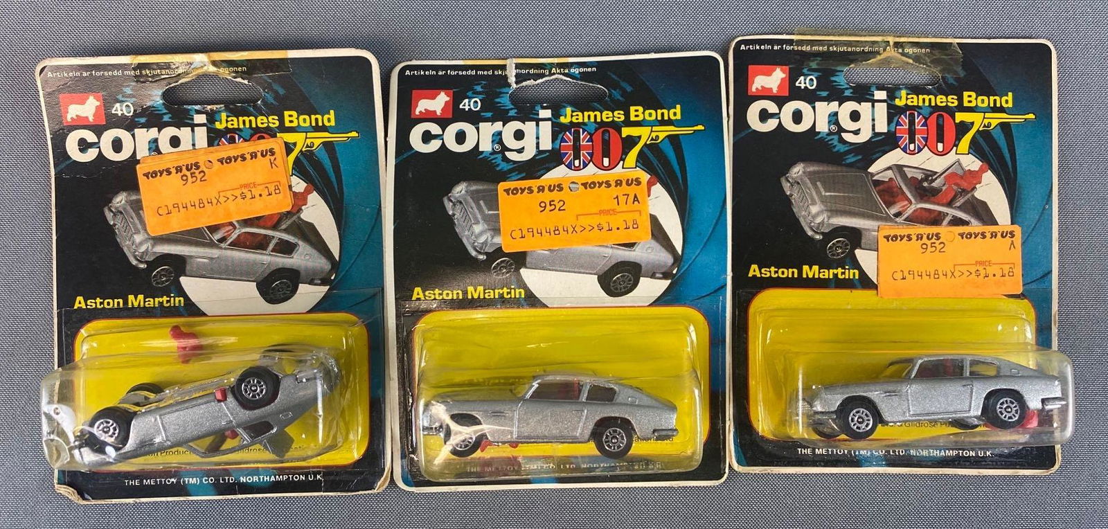 Group of 3 Corgi James Bond Die-Cast Aston Martins (1 of 3)