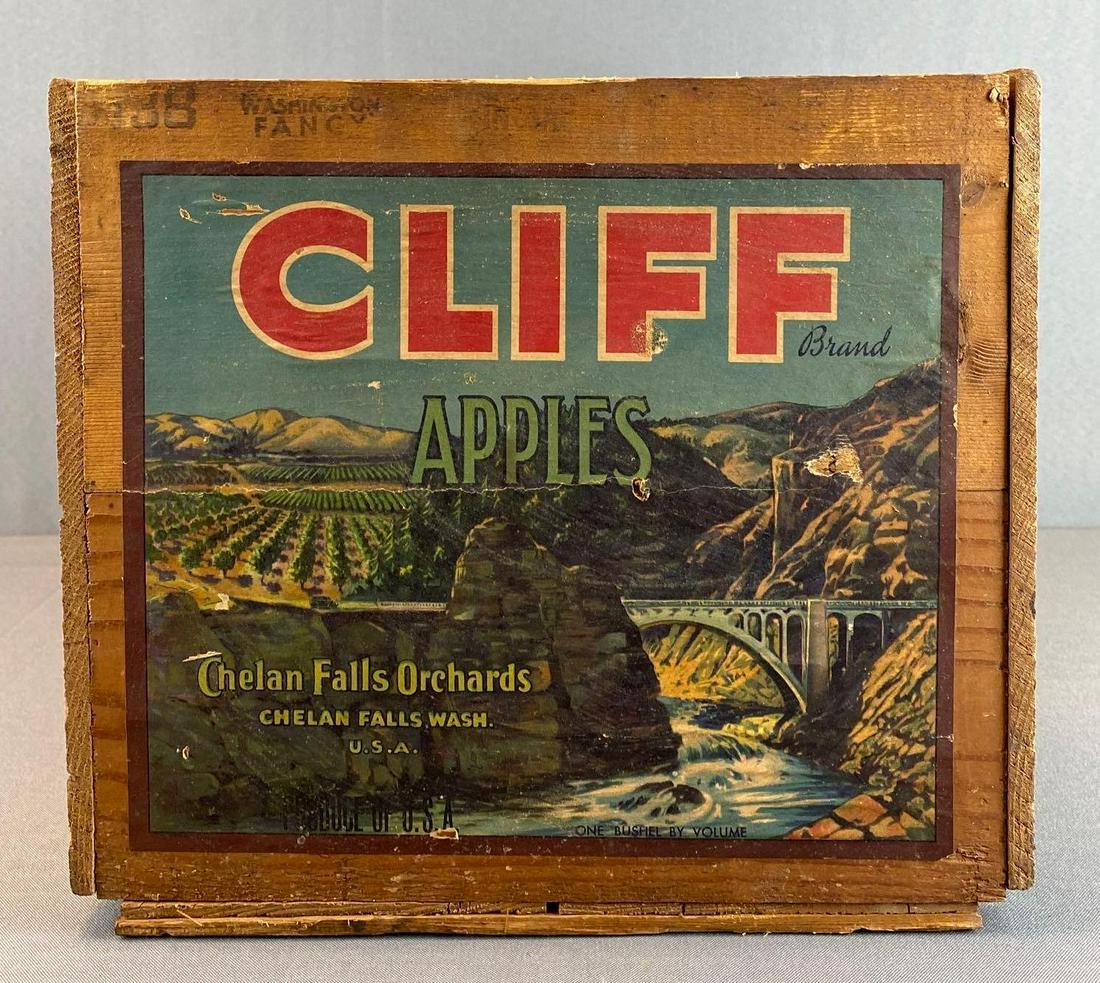 Cliff Apples Advertising Wood Crate (1 of 3)