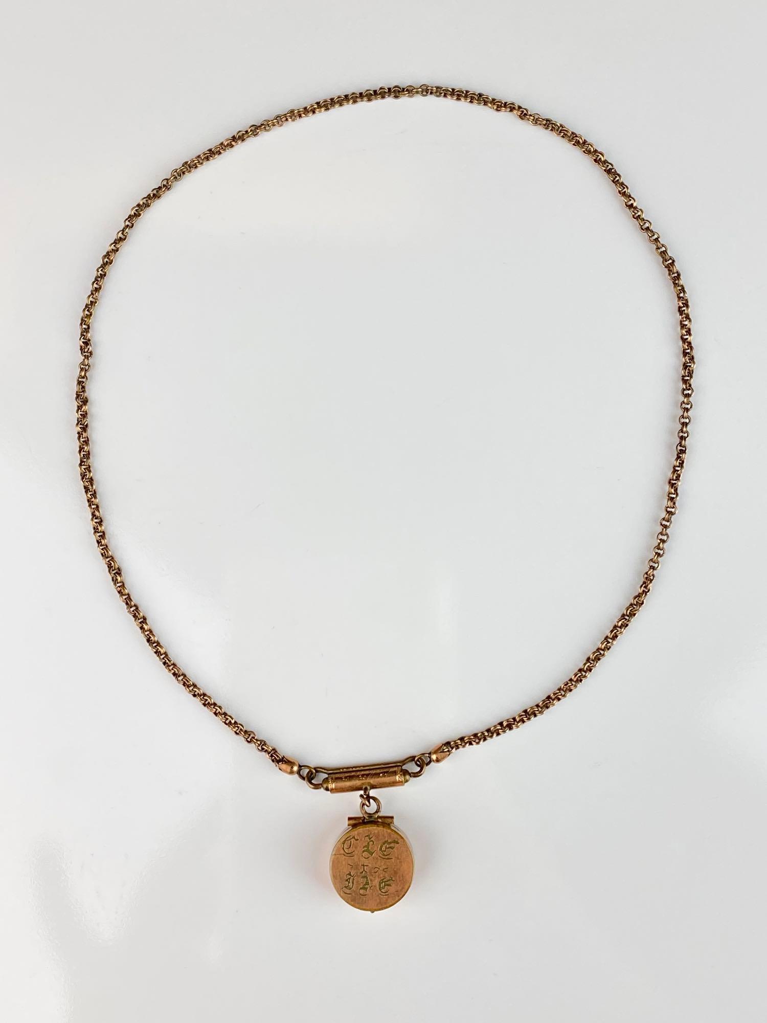 Gold Engraved Locket: 15 inches, 8.4g total weight