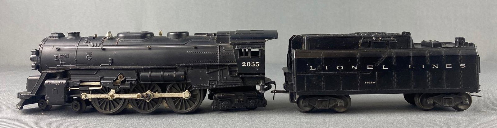 Lionel O Scale 2055 Steam Locomotive and 6026W Tender: Untested. Made in America.