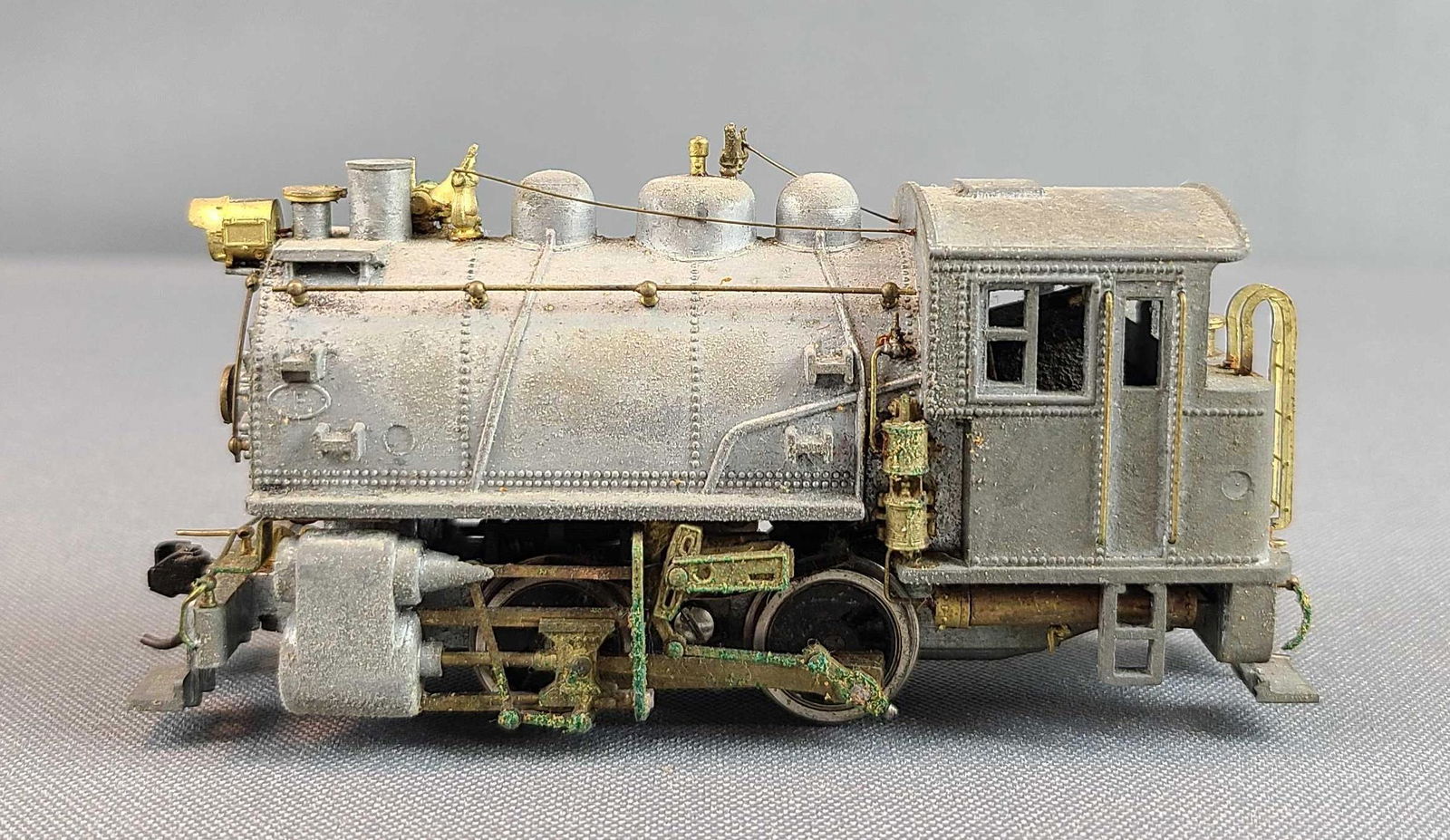 HO Scale Sakura Docksider Locomotive (1 of 5)