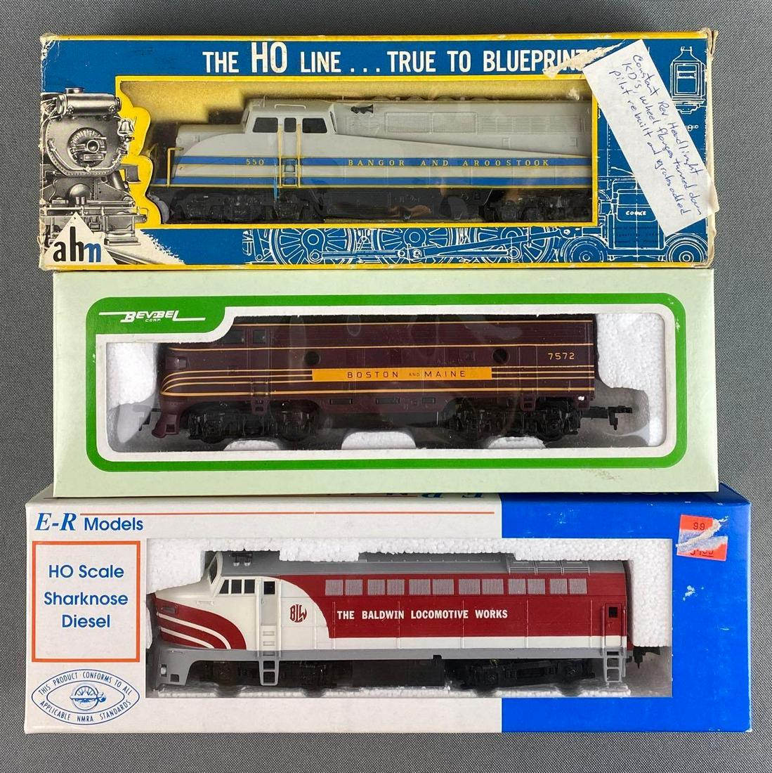Group of 3 HO Scale Diesel Locomotives (1 of 3)