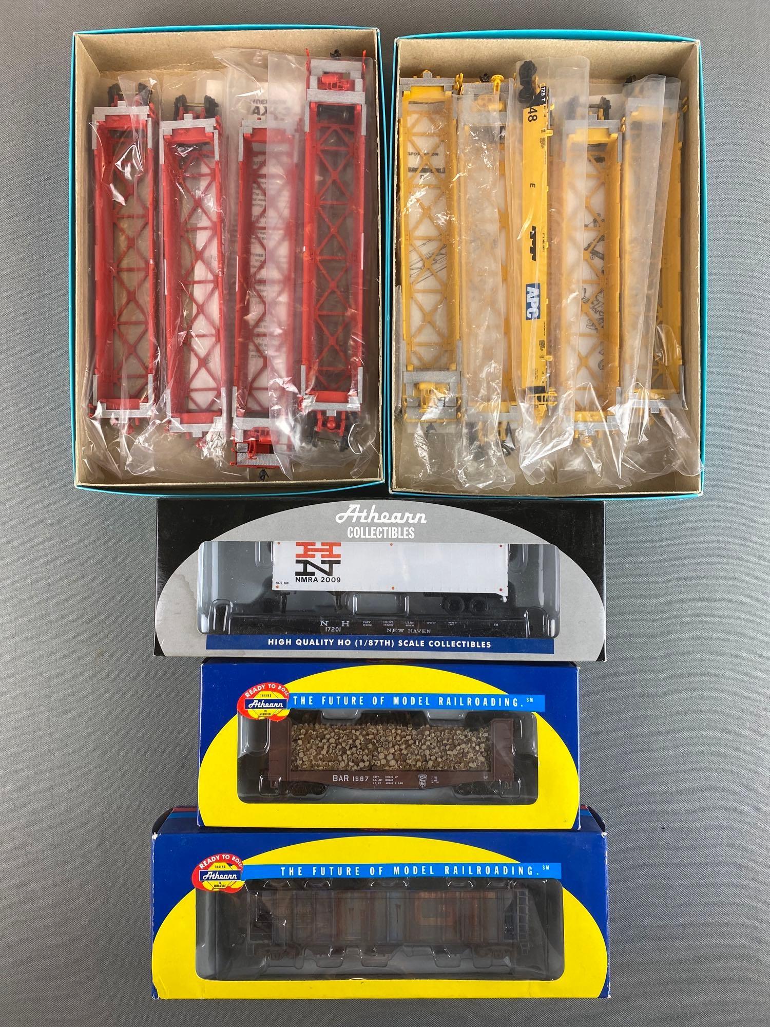 Group of Athearn HO Scale Train Cars (1 of 3)