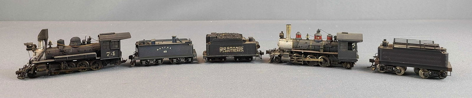 Group of 5 HOe Scale Steam Locomotives and Tenders (1 of 6)