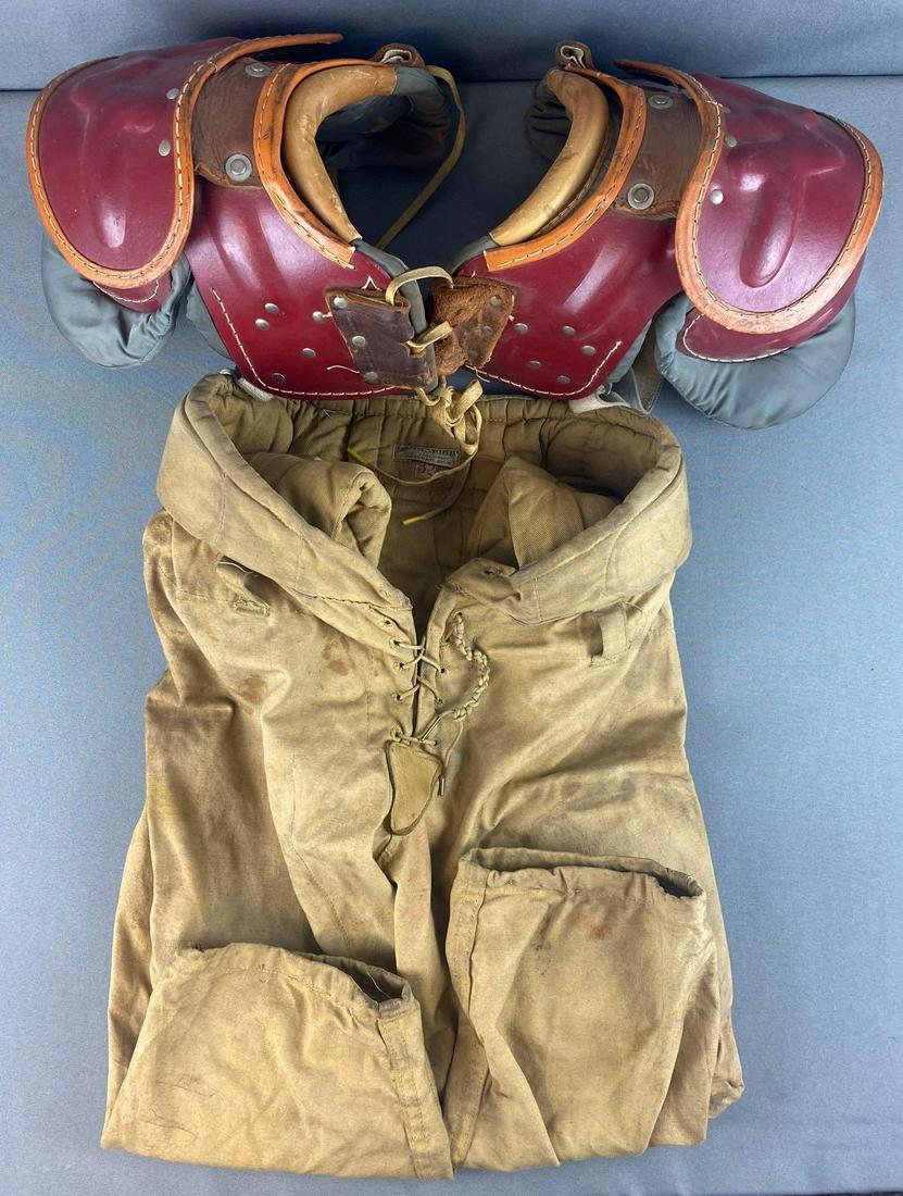 Goldsmith/MacGregor Vintage Football Pants and Pads (1 of 8)
