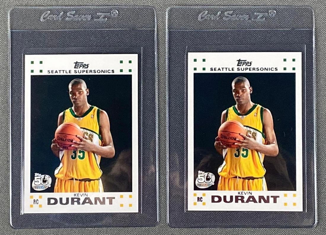 (2) 2007-08 Topps #2 Kevin Durant Rookie Cards (1 of 3)