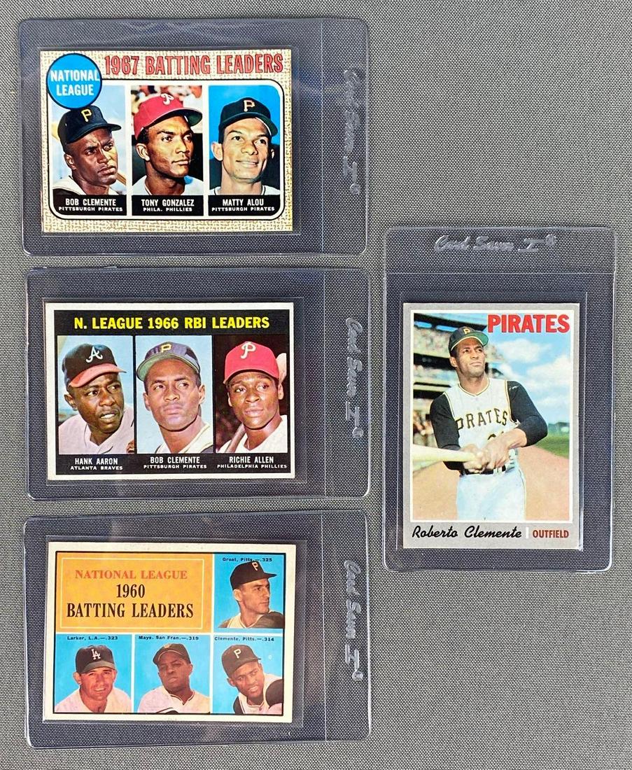 Group of 4 Roberto Clemente Baseball Cards (1 of 5)