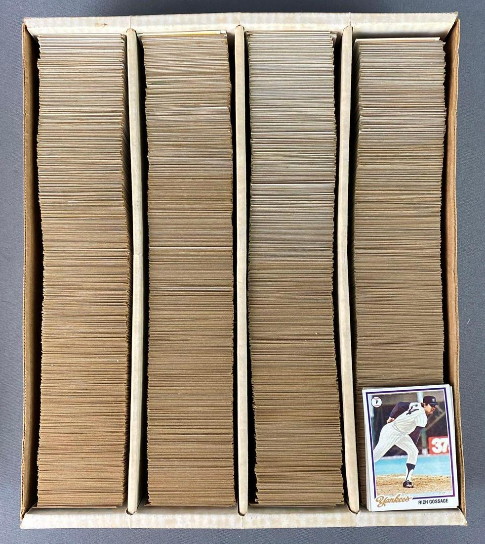 3200 Count Box of 1978 Topps Baseball Cards (1 of 3)
