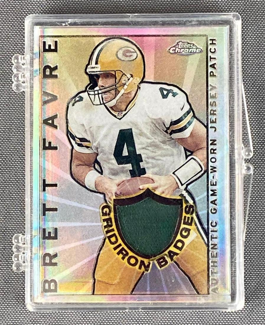 2002 Topps Chrome Refractor Brett Favre Gridiron Badges 32/200 (1 of 3)