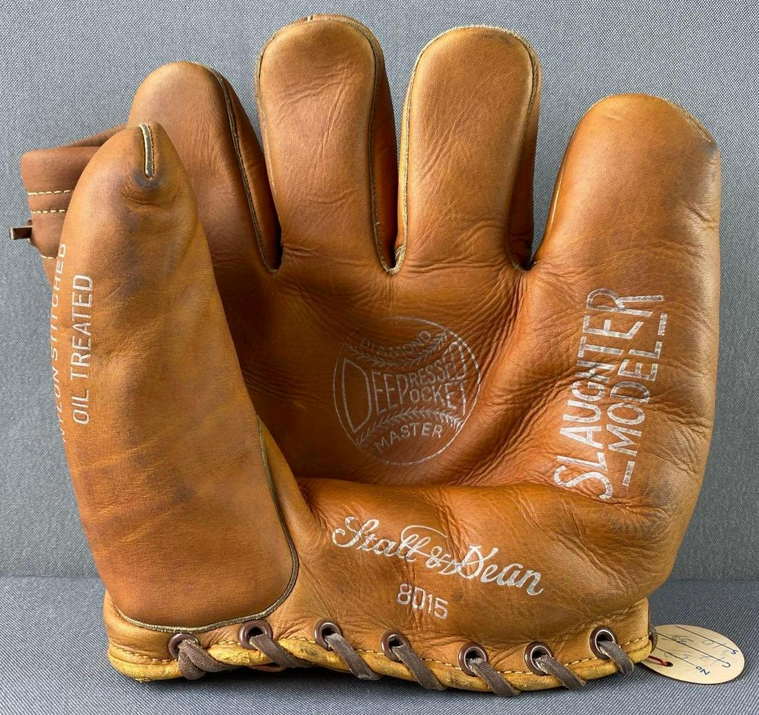 1950s Stall and Dean Slaughter Model Split Finger Baseball Mitt (1 of 4)