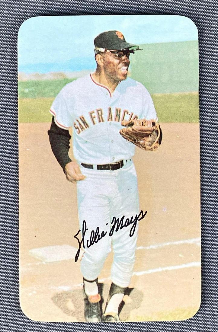 1971 Topps Super Willie Mays #56 Set Break (1 of 2)