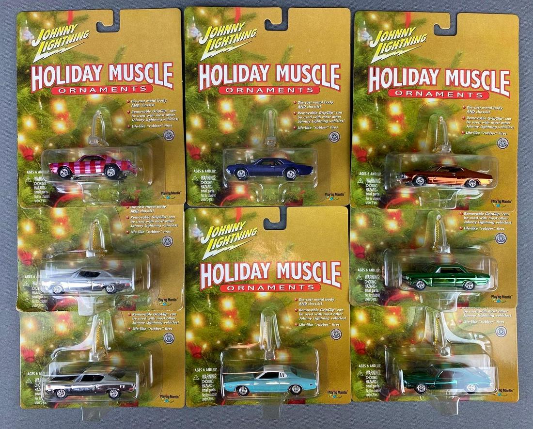 Group of 8 Johnny Lightning Holiday Muscle Ornaments (1 of 4)