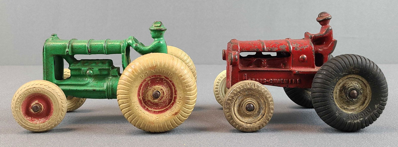 Group of 2 Arcade Cast Iron Tractors (1 of 4)