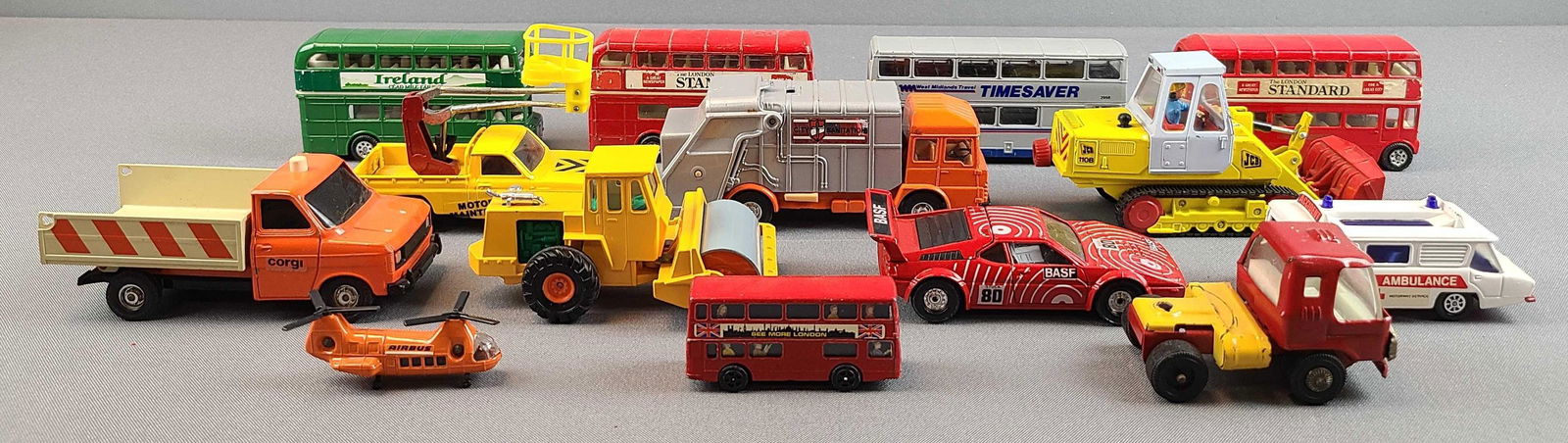 Group of 14 Corgi Toys Vehicles (1 of 4)