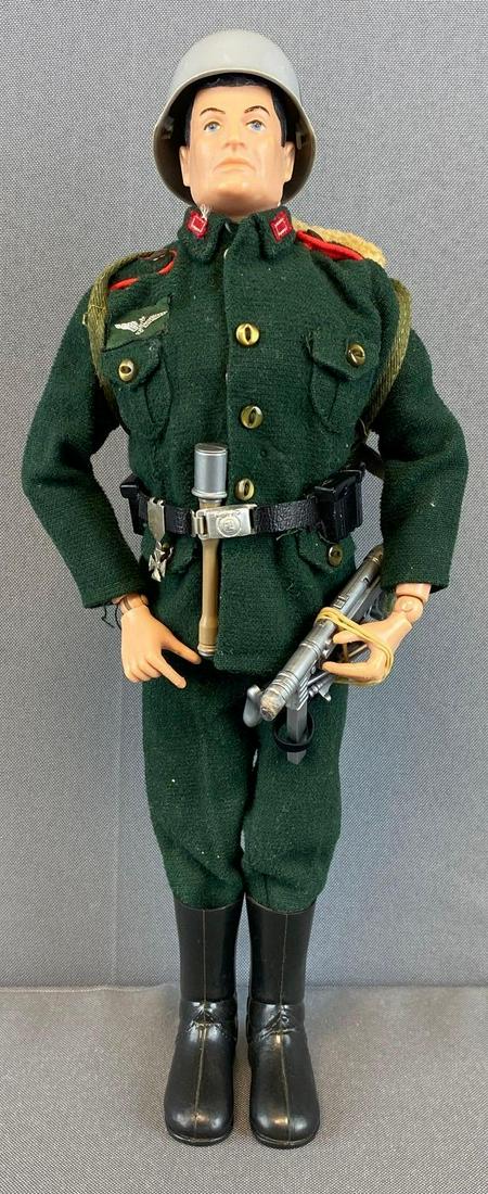 Hasbro GI Joe WW2 German Solider Action Figure: Played with condition. With MP4 accessories.