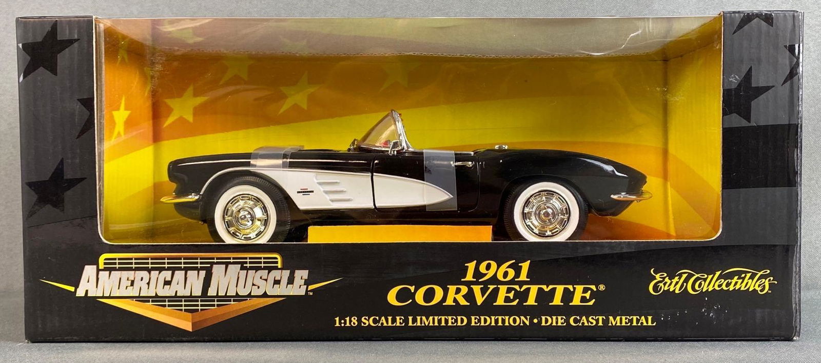 ERTL Collectibles 1961 Corvette Die-Cast Vehicle (1 of 6)