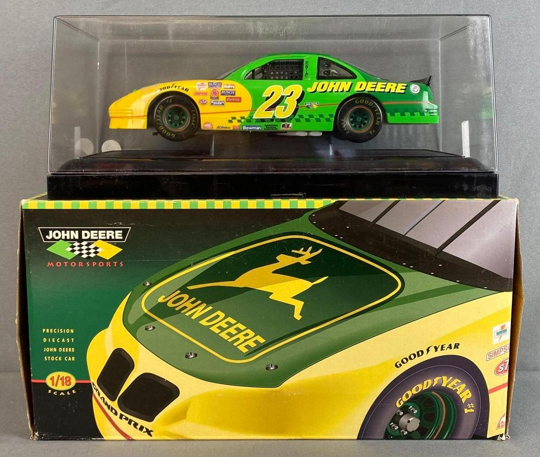 ERTL John Deere Motorsports Die-Cast Stock Car (1 of 11)