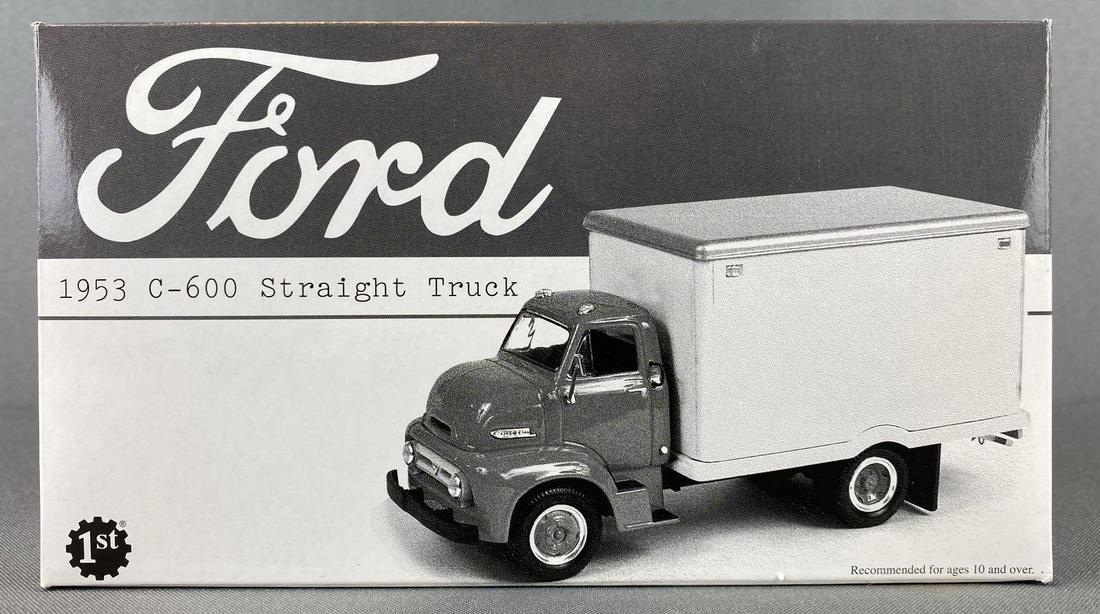 First Gear Die Cast 1953 Ford C-600 Straight Truck (1 of 6)