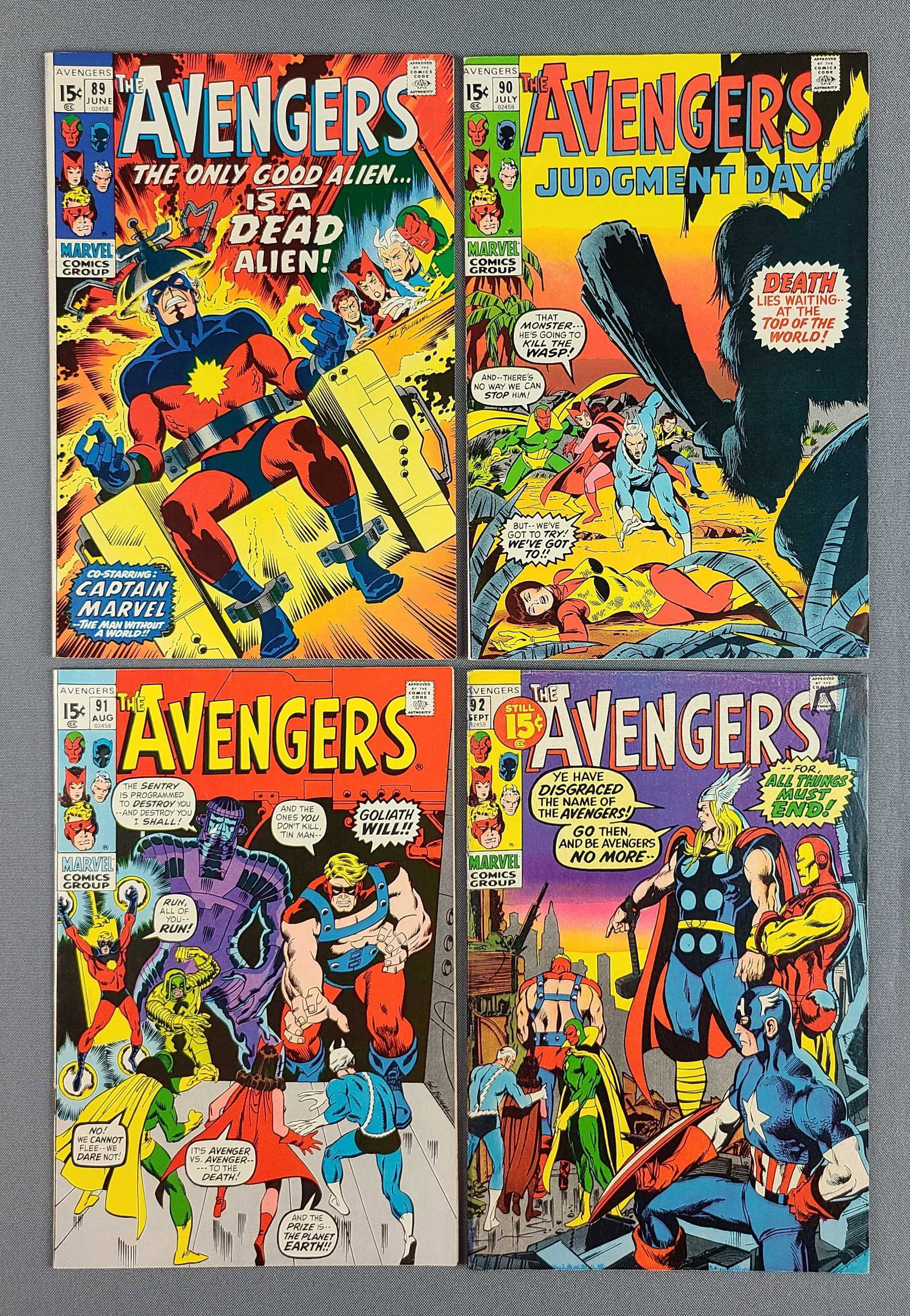 Group of 4 Marvel Comics The Avengers Comic Books (1 of 6)