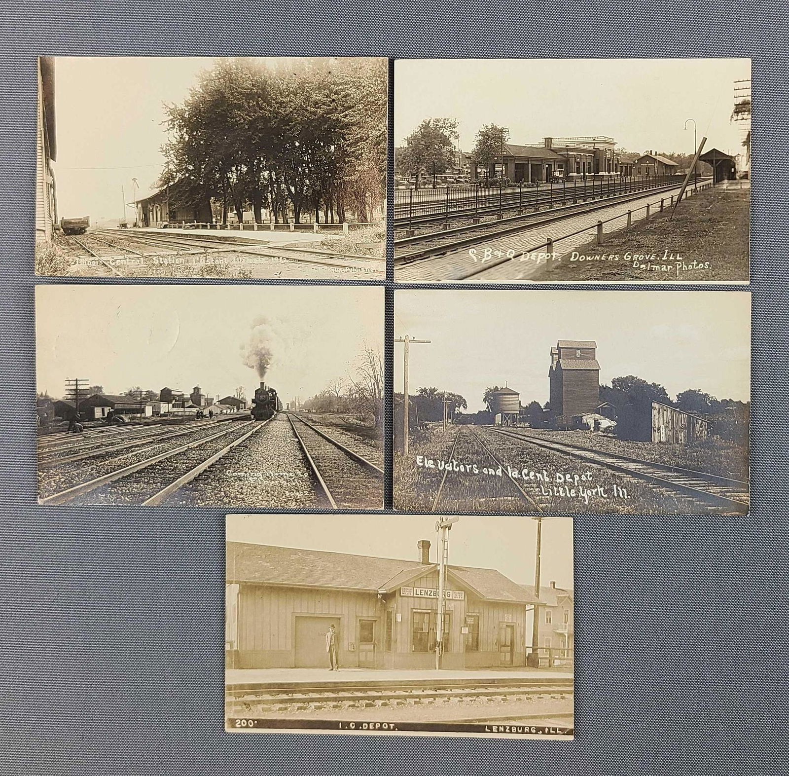 Postcards - Illinois Railroad, Depot (1 of 2)