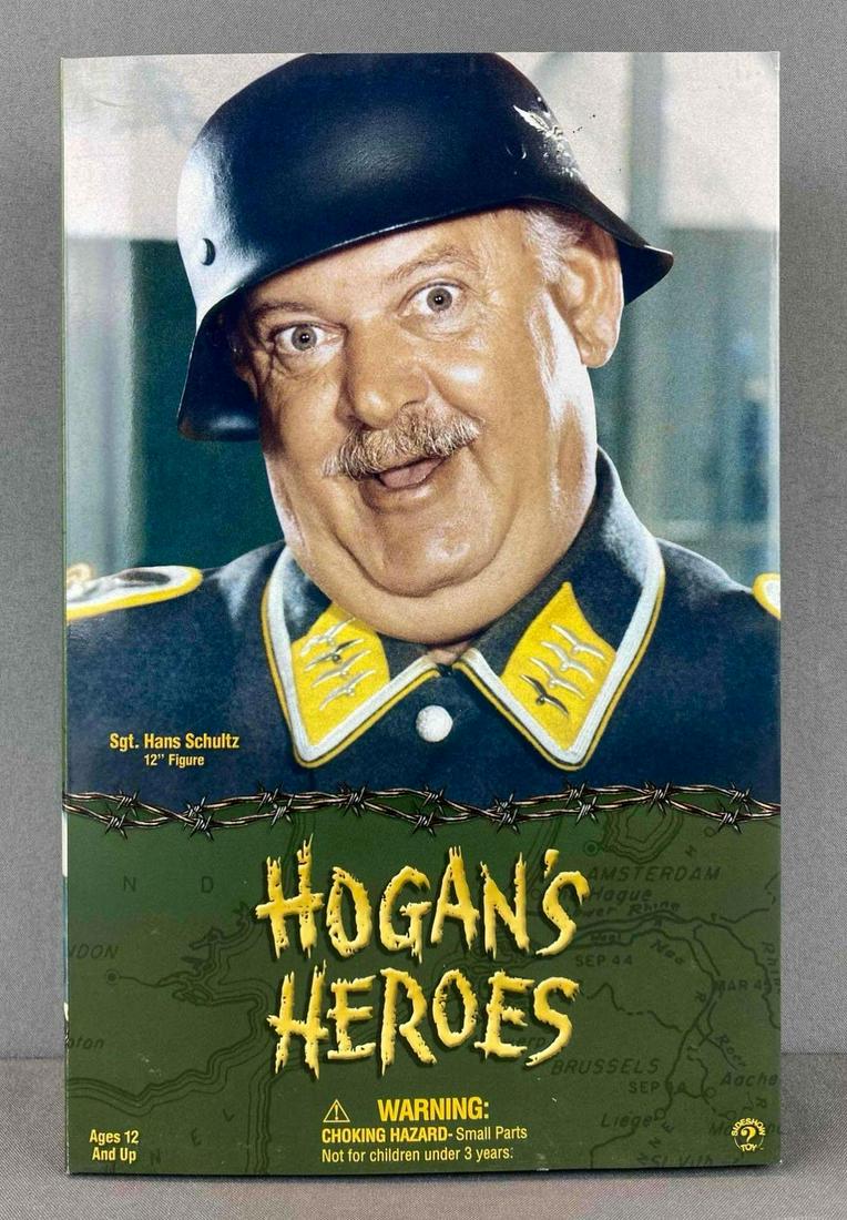 Sideshow Toy Hogans Heroes Sgt. Hans Schultz Action Figure (1 of 5)