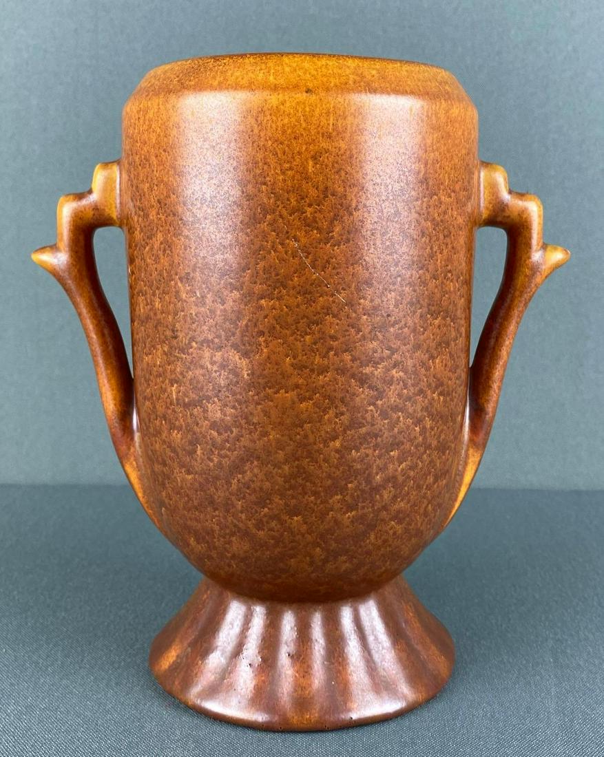 Roseville Double Handled Vase (1 of 5)