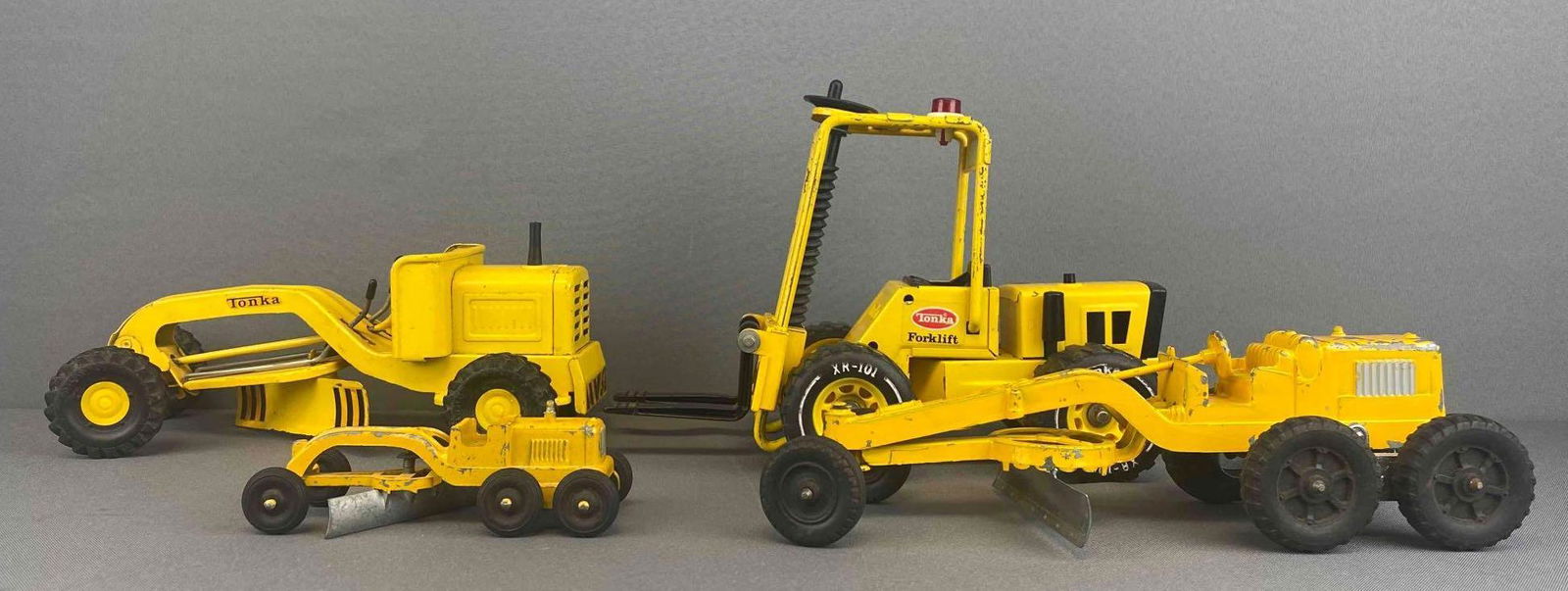 Group of 4 Die-Cast Tractors (1 of 5)