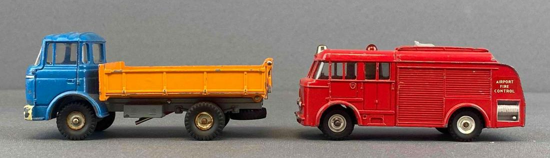 Group of 2 Dinky Toys Die-Cast Vehicles (1 of 6)
