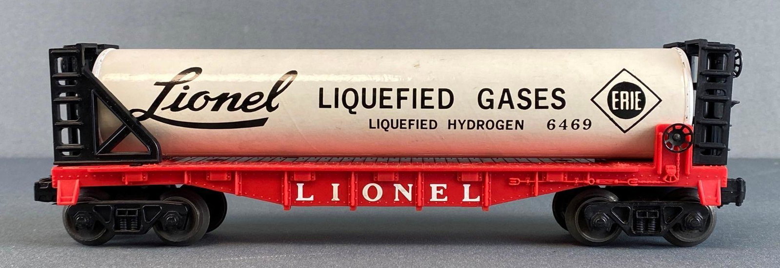 Lionel Liquified Gases Tank and Flatcar No. 6469: 1963, O Scale, measures 3 x 10 1/2 x 2in.