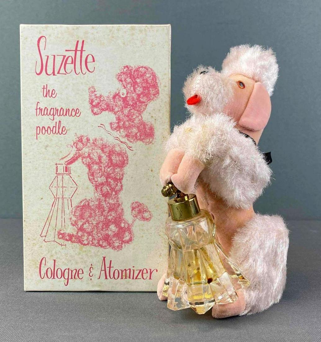Suzette the Fragrance Poodle (1 of 4)