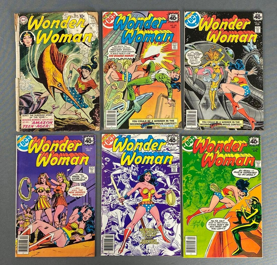 Group of 6 DC Wonder Woman Comic Books (1 of 6)