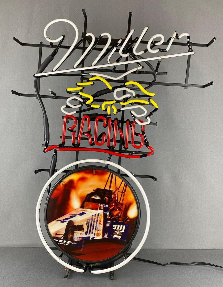 Miller Lite Light Up Neon Advertising Beer Sign (1 of 7)