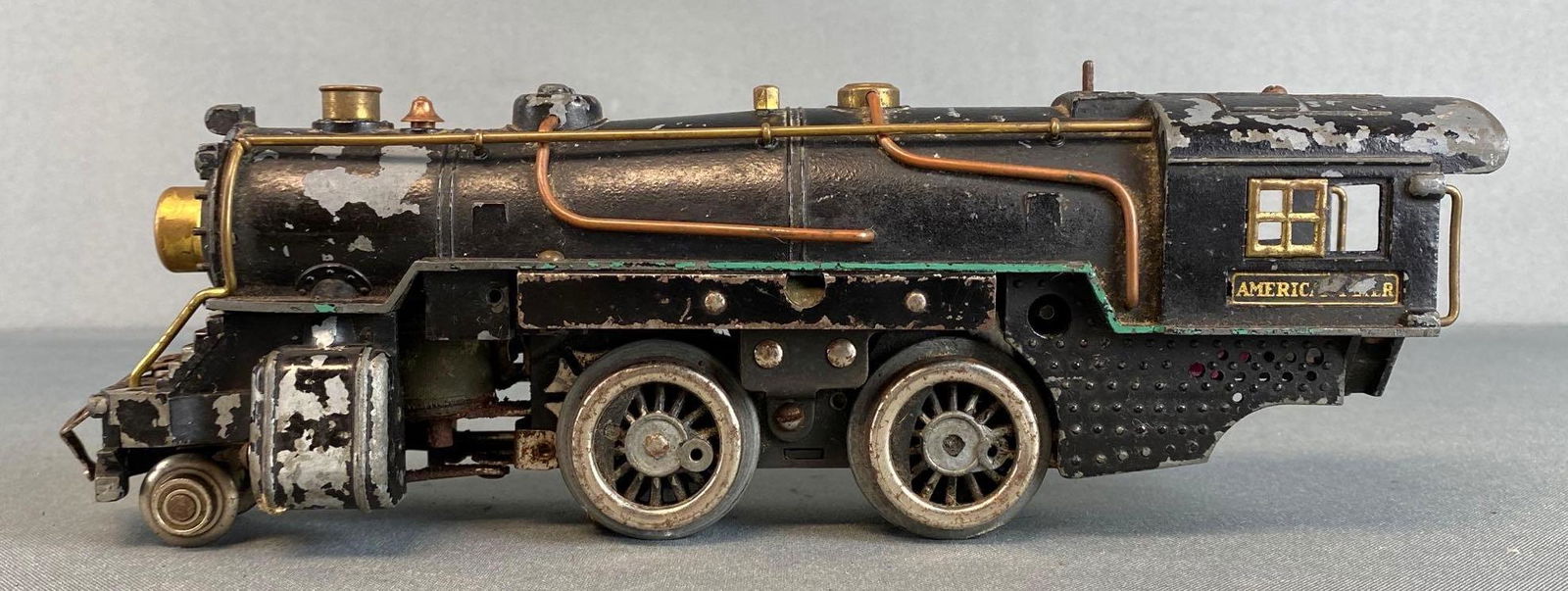 American Flyer O Scale Steam Locomotive (1 of 7)