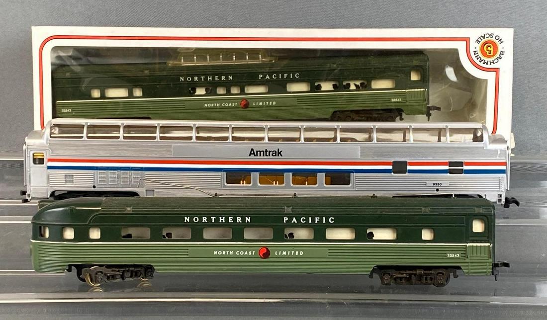 Group of 3 Bachmann HO Scale Diesel Locomotives and Cars (1 of 4)