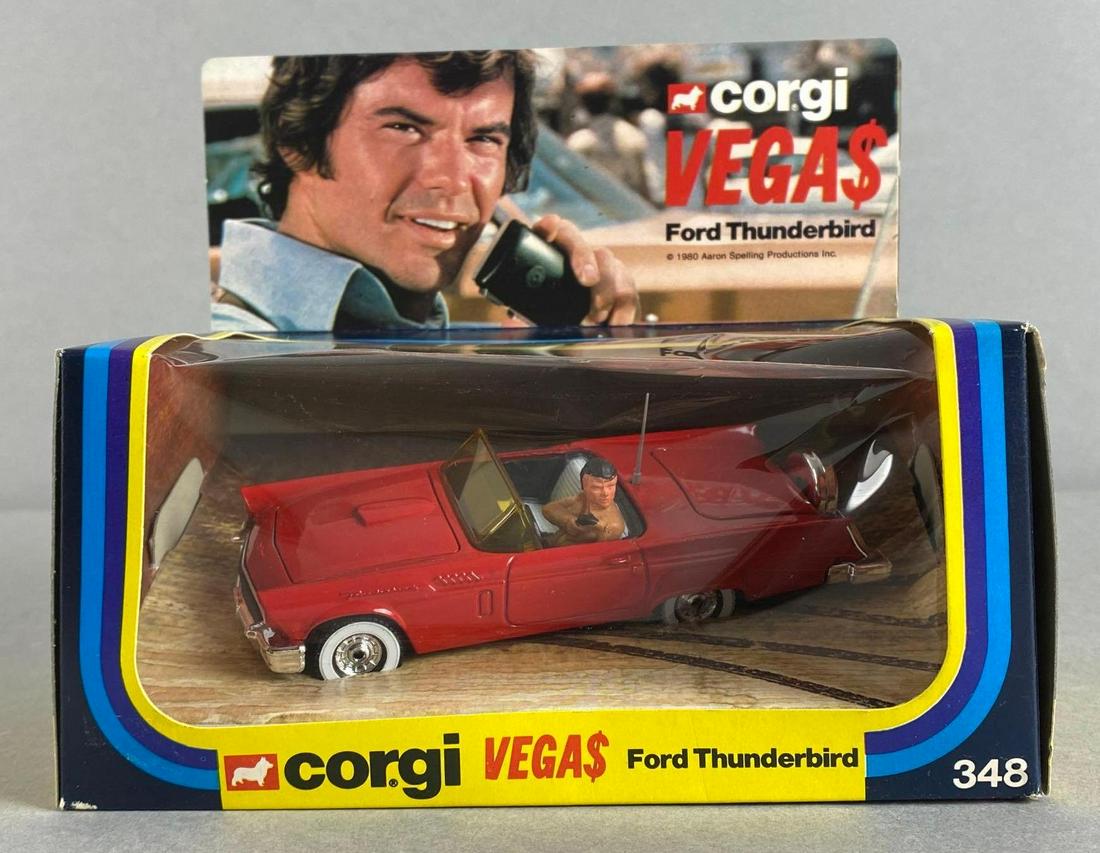 Corgi Vegas No. 438 Ford Thunderbird (1 of 6)