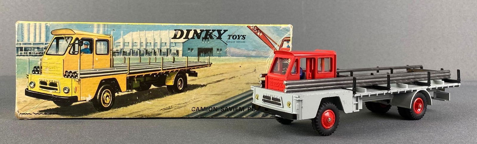 ミニカー DINKY No.885 PORTE FERS SAVIEM 57 人気ブランド ミニカー DINKY No.885 PORTE FERS SAVIEM 57