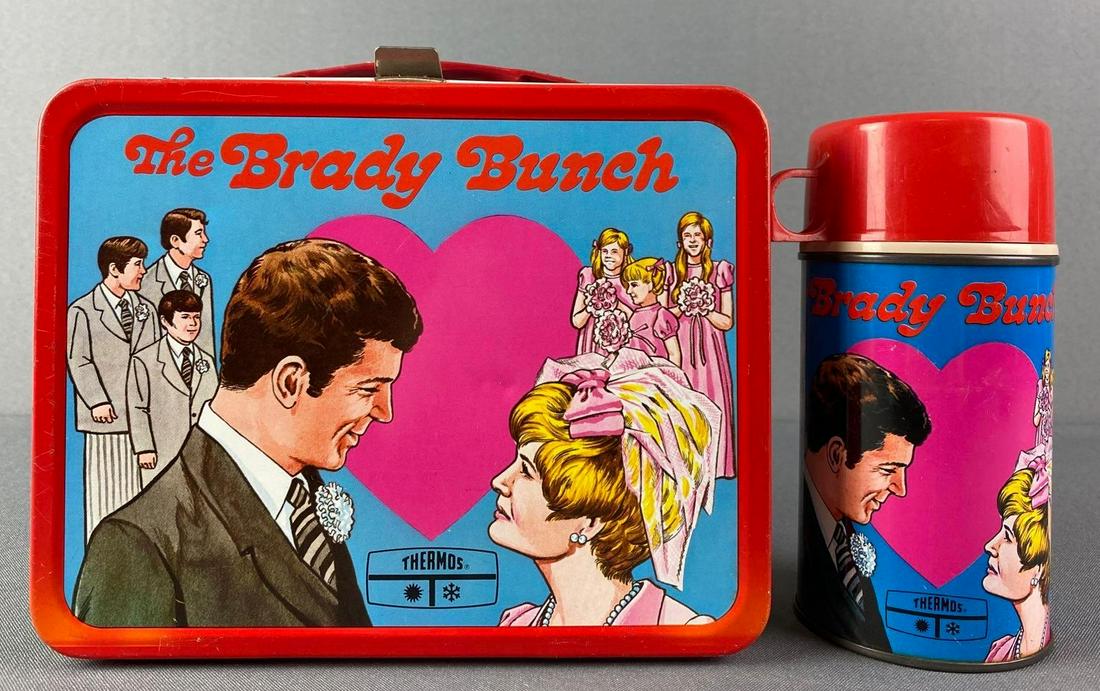 Group of 2 Vintage The Brady Bunch Lunch Box and Thermos (1 of 7)