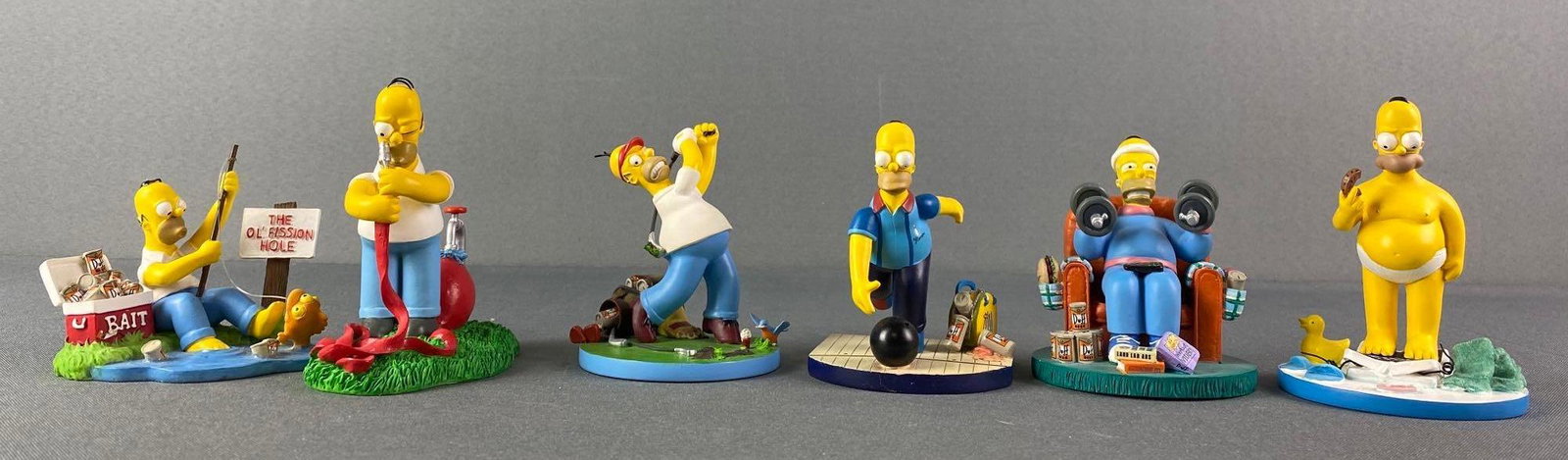 Group of 5 Limited Edition Misadventures of Homer Simpson Figures (1 of 5)