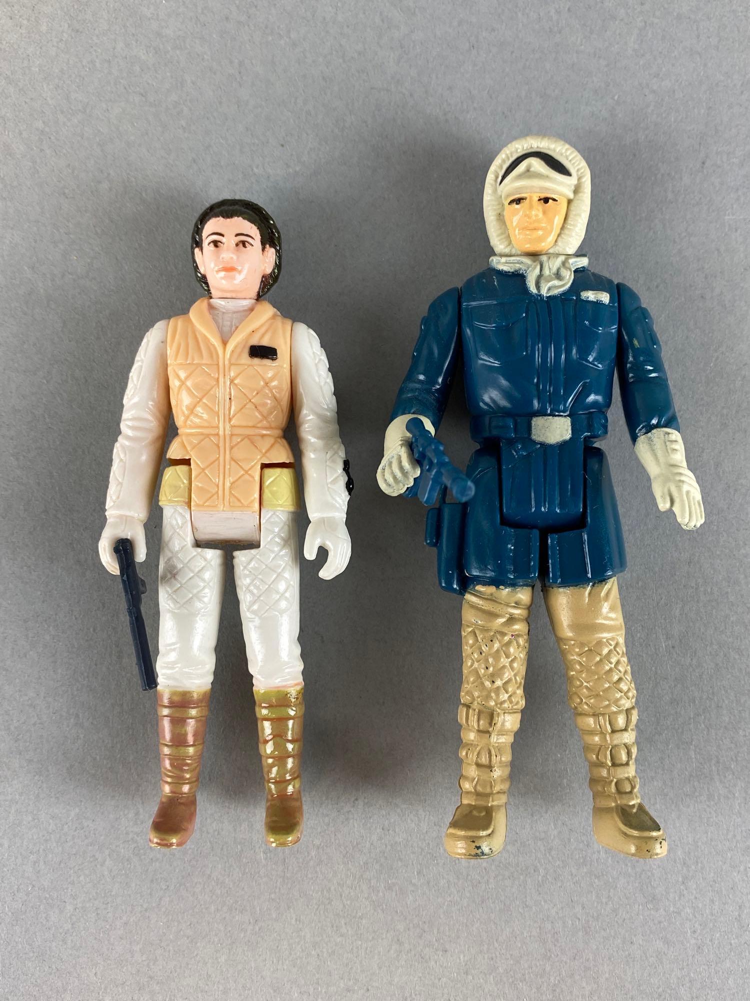 Group of 2 Kenner Star Wars Action Figures (1 of 3)