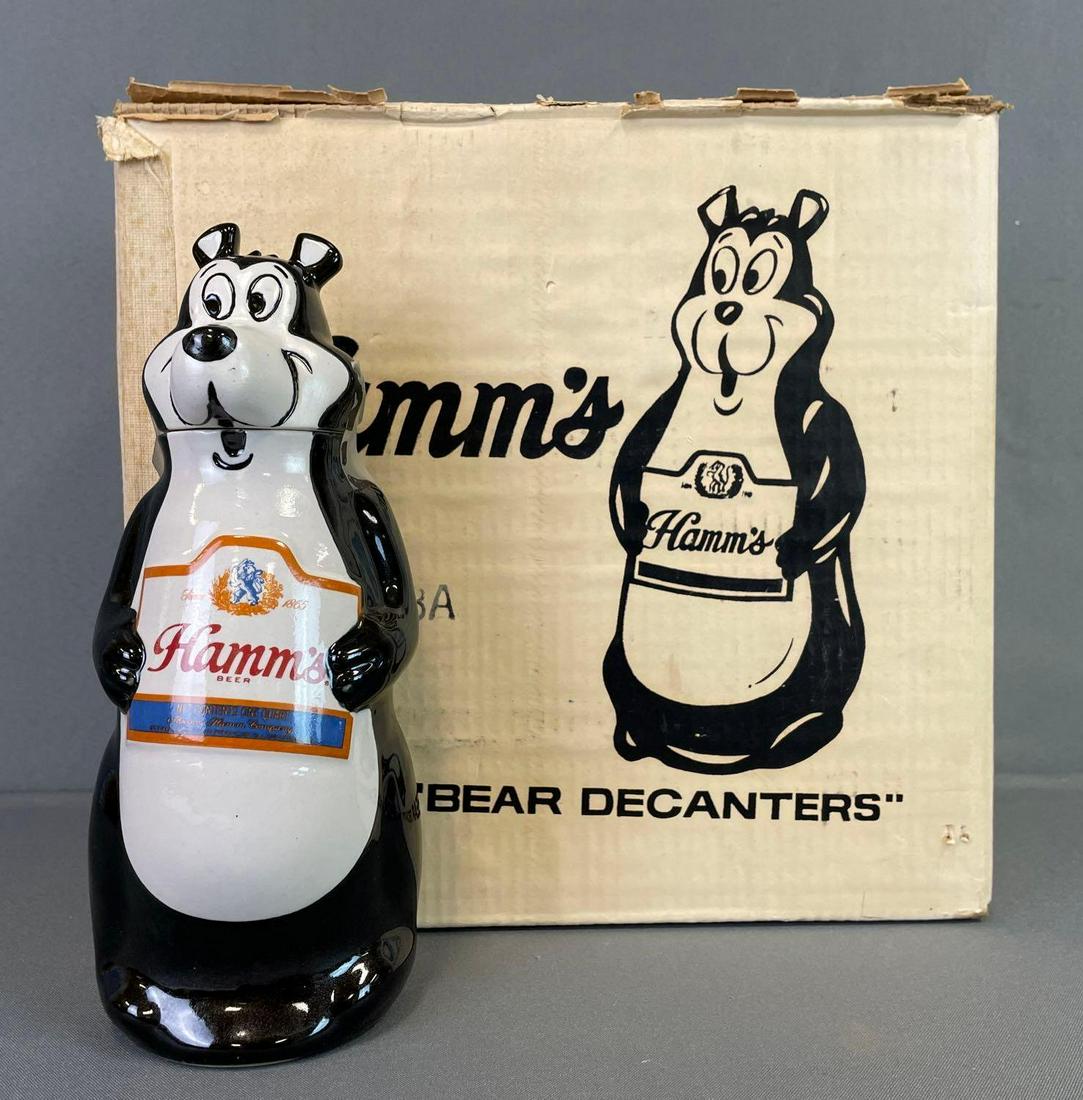 Hamms Beer Bear Decanter And Original Advertising Box (1 of 5)