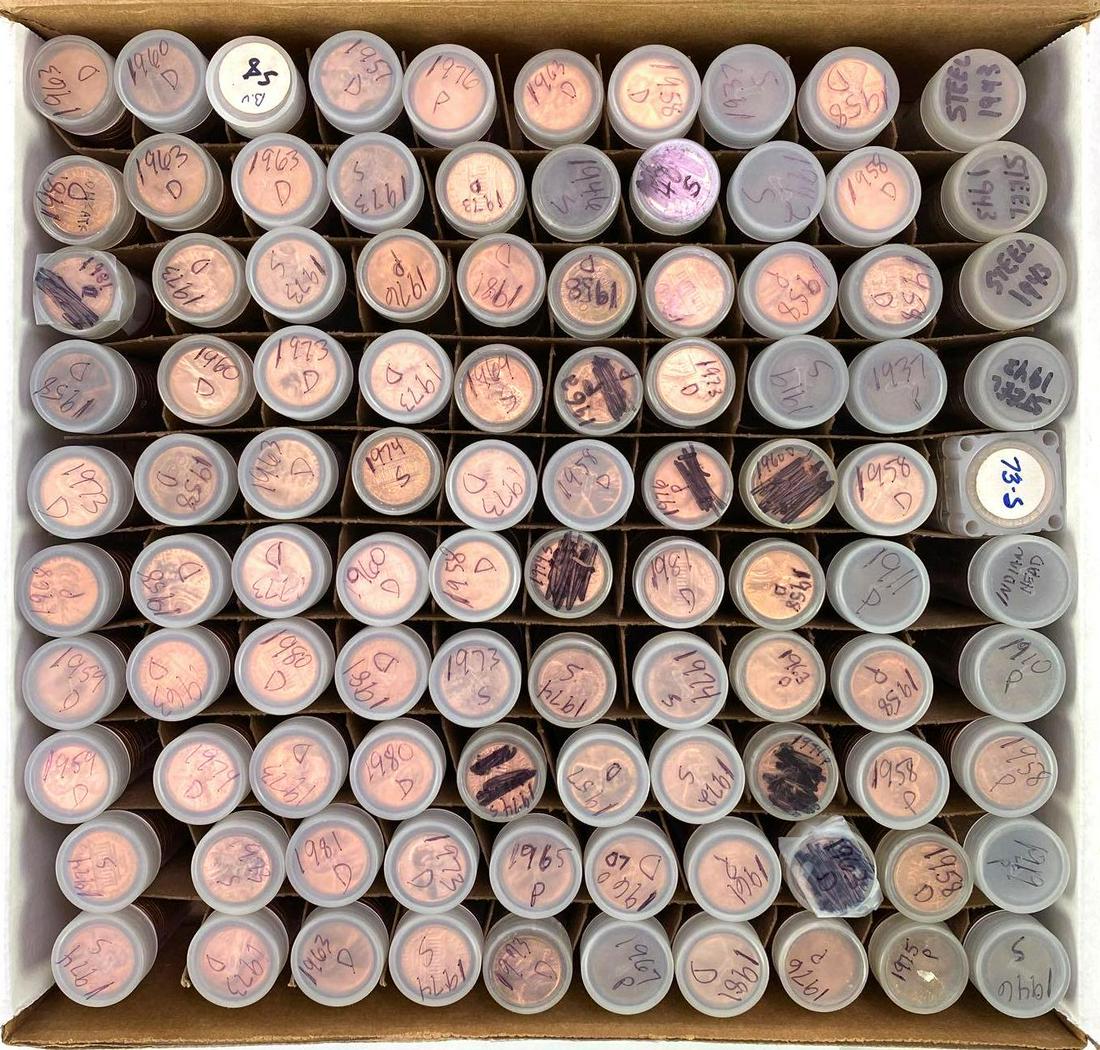 Large Group of Lincoln Memorial Cents and Wheat Cents (1 of 2)