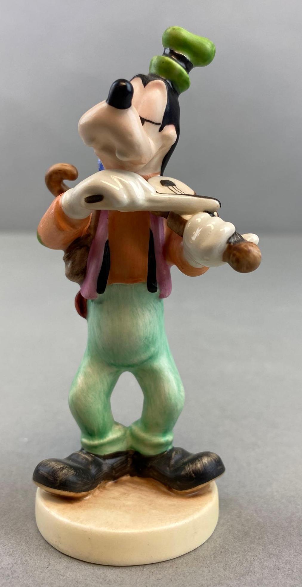 Goebel Disney Goofy Violin Porcelain Figurine: 4 x 1 1/2 inches