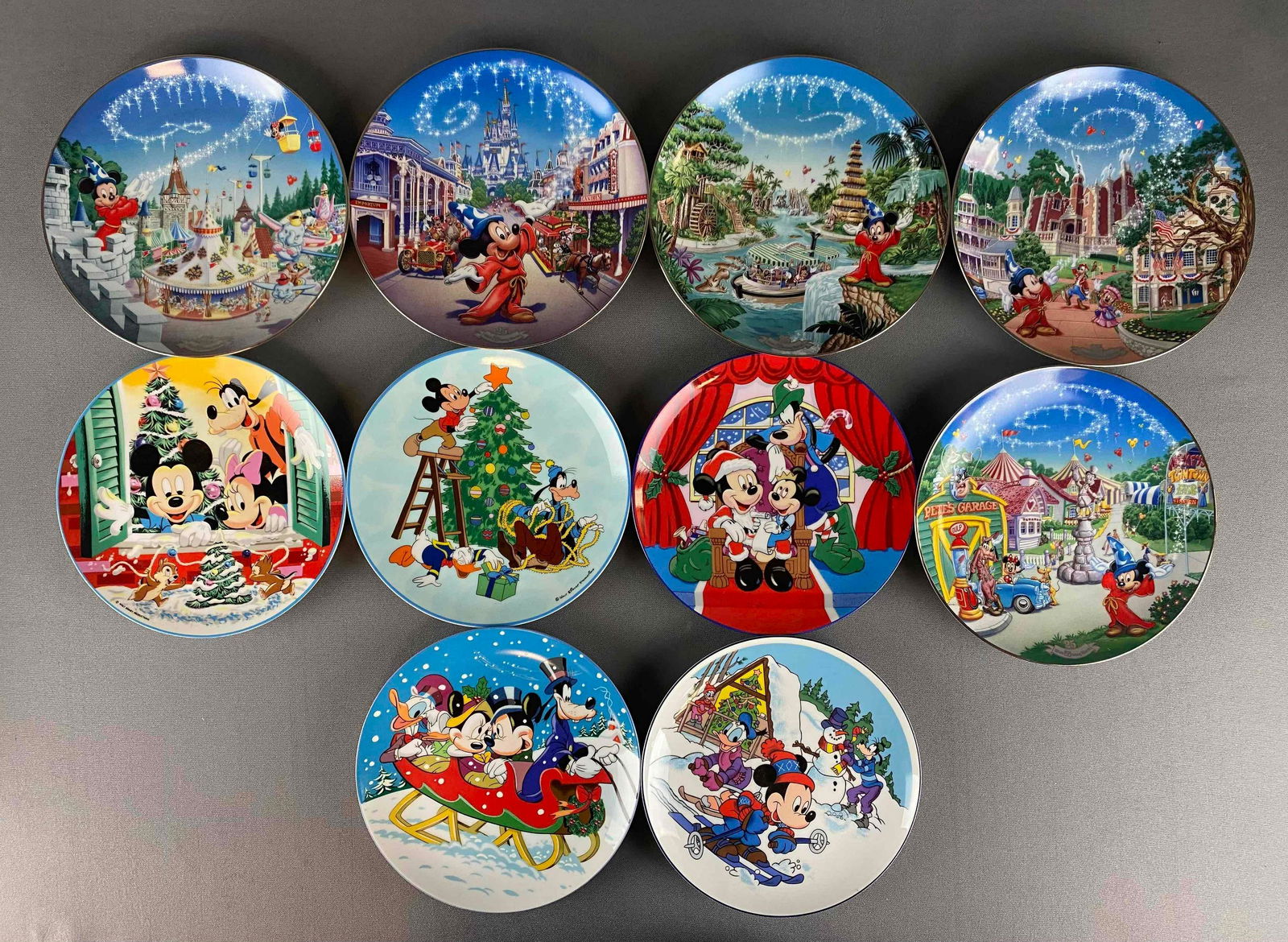 Group of 10 Assorted Disney Collector Plates (1 of 3)