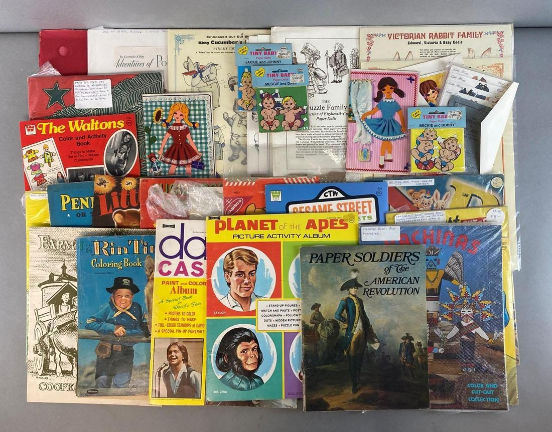 Group of Assorted Childrens Ephemera (1 of 3)